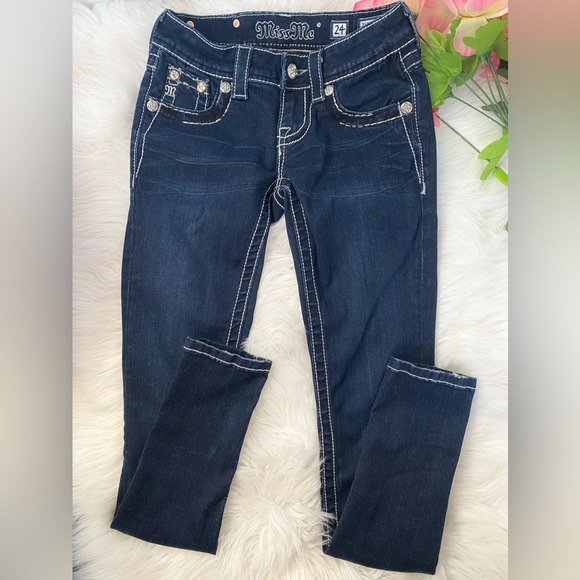 Miss Me Angel Wing Jeggings - Picture 2 of 10